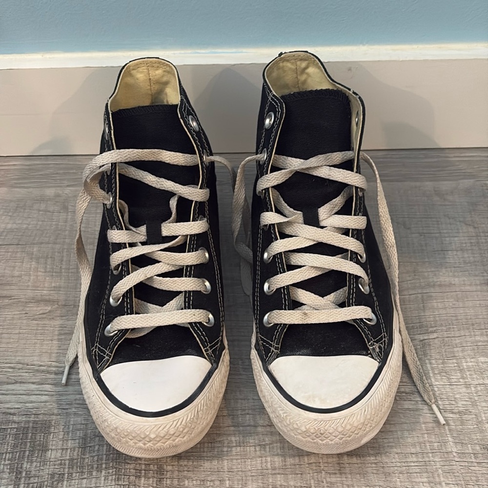 Women’s Black All-Star Converse Sneakers